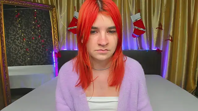  Polly Love  online show from 15, 1, 2025