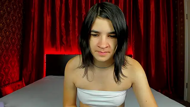  Polly Love  online show from 13, 10, 2025