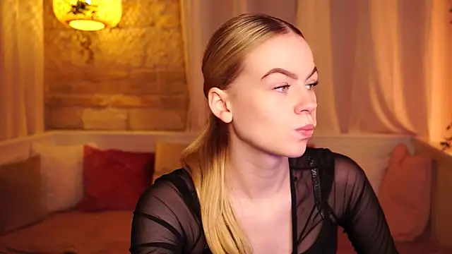 sn0w barbie online show from 9, 10, 2025