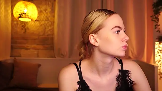 sn0w barbie online show from 12, 11, 2025