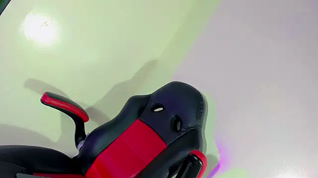 Sabrina gil  online show from 23, 1, 2025