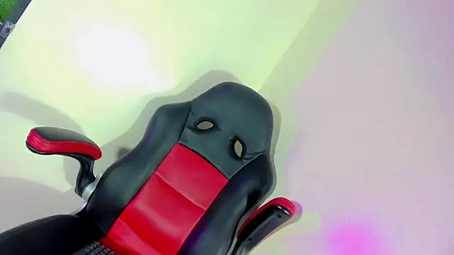 Sabrina gil  online show from 27, 1, 2025