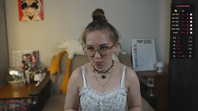 Miatiny online show from 5, 2, 2026