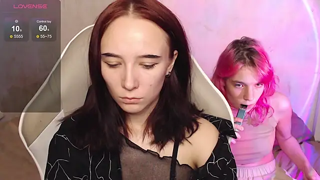 Snapshot of Robin_yourss chatting on 24, 10, 2025 Robin yourss online show from 24, 10, 2025