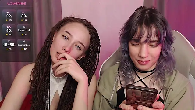 Snapshot of Robin_yourss chatting on 13, 4, 2026 Robin yourss online show from 13, 4, 2026