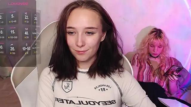 Snapshot of Robin_yourss chatting on 18, 9, 2025 Robin yourss online show from 18, 9, 2025