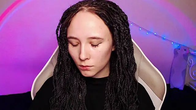 Snapshot of Robin_yourss chatting on 5, 3, 2025 Robin yourss online show from 5, 3, 2025