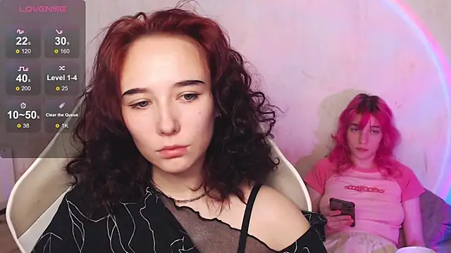 Snapshot of Robin_yourss chatting on 14, 10, 2025 Robin yourss online show from 14, 10, 2025