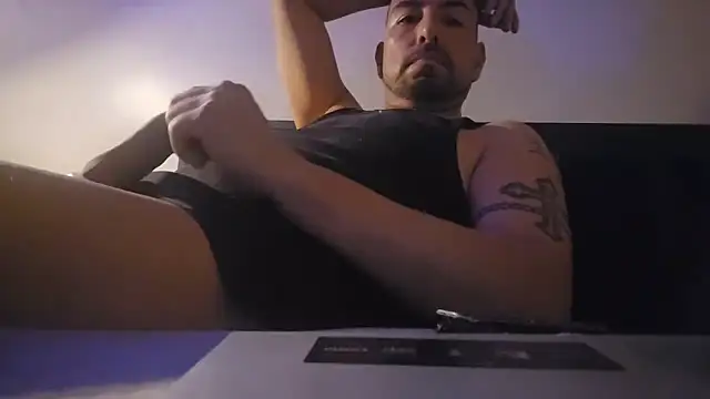 nakedtony81 online show from 24, 2, 2026