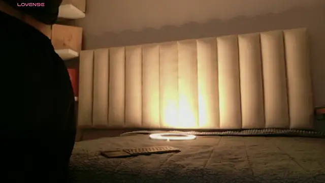 Megan mooree  online show from 2, 4, 2026