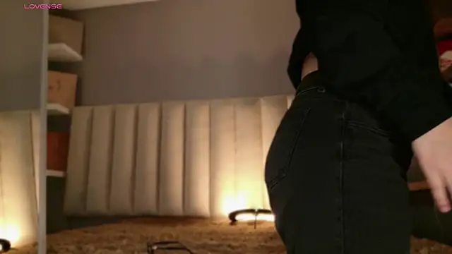 Megan mooree  online show from 4, 3, 2026