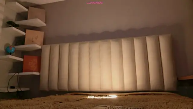 Megan mooree  online show from 21, 4, 2026