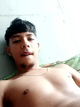 Snapshot of Elputas chatting on 15, 10, 2025 Elputas online show from 15, 10, 2025