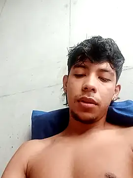 Snapshot of Elputas chatting on 3, 11, 2025 Elputas online show from 3, 11, 2025
