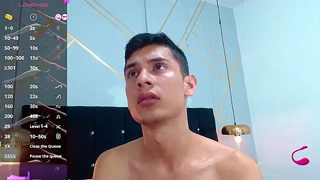 Oliver king sex online show from 25, 2, 2025