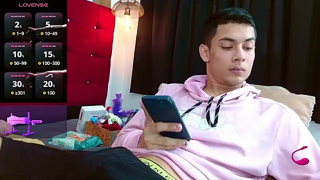 Oliver king sex online show from 20, 9, 2025