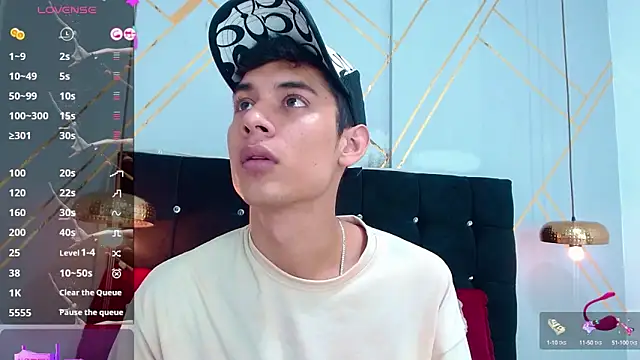Oliver king sex online show from 11, 3, 2025