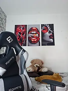 Antonella2 m online show from 18, 11, 2025