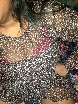 Snapshot of IndieSM chatting on 25, 10, 2025 IndieSM online show from 25, 10, 2025