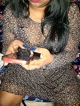 Snapshot of IndieSM chatting on 14, 10, 2025 IndieSM online show from 14, 10, 2025