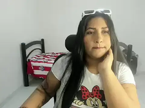 Snapshot of nikol_sexy39 chatting on 18, 2, 2025 nikol sexy39 online show from 18, 2, 2025