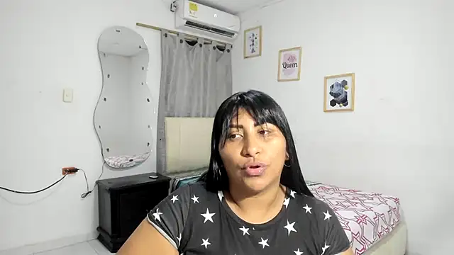 Snapshot of nikol_sexy39 chatting on 25, 9, 2025 nikol sexy39 online show from 25, 9, 2025