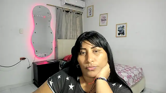 Snapshot of nikol_sexy39 chatting on 26, 9, 2025 nikol sexy39 online show from 26, 9, 2025