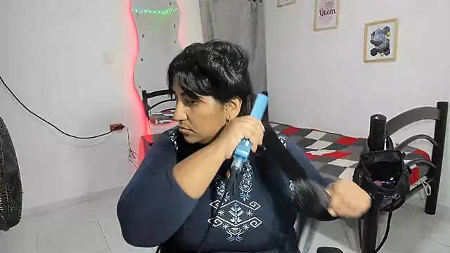 Snapshot of nikol_sexy39 chatting on 28, 10, 2025 nikol sexy39 online show from 28, 10, 2025