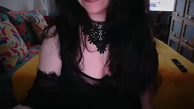 CronacaErotica online show from 2, 4, 2026