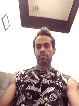 1Amarguetix online show from 18, 12, 2024