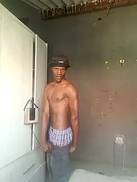 Snapshot of king_kgosiey55 chatting on 17, 5, 2026 king kgosiey55 online show from 17, 5, 2026