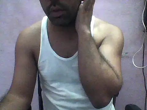 Snapshot of guryverma chatting on 22, 10, 2025 guryverma online show from 22, 10, 2025