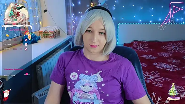 SexyTrixyLove online show from 9, 1, 2025