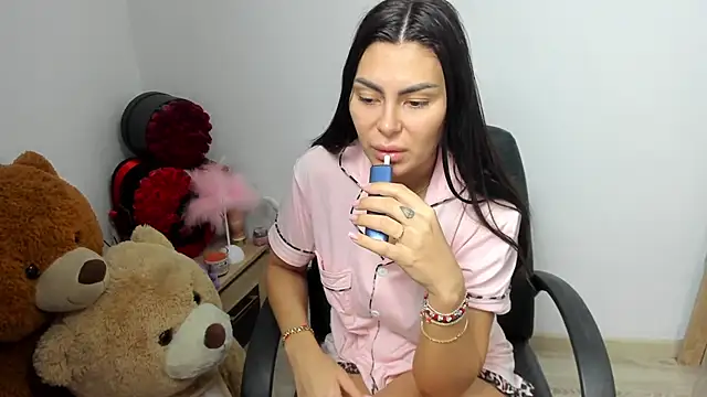 kilenyapatrice online show from 2, 3, 2026