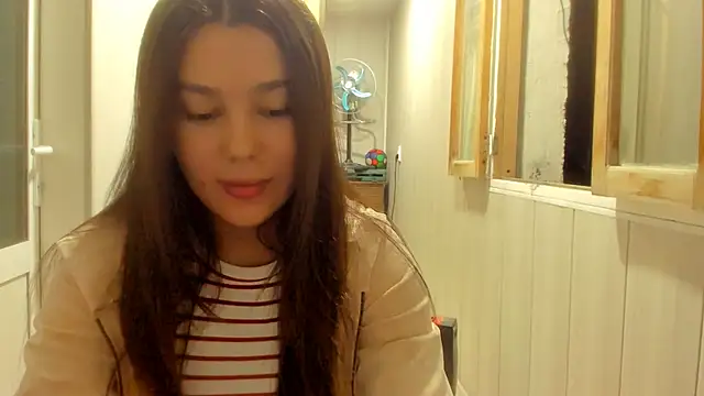 Snapshot of LunaXmii chatting on 30, 9, 2025 LunaXmii online show from 30, 9, 2025