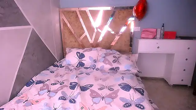 Snapshot of hannamour chatting on 9, 10, 2025 hannamour online show from 9, 10, 2025