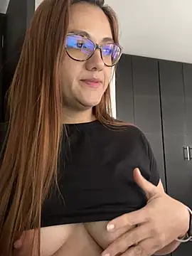 Shianrose online show from 5, 3, 2025