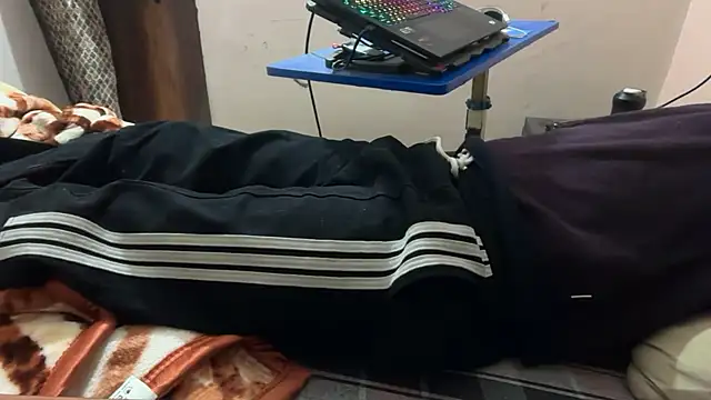 sexyboy09 online show from 24, 10, 2025