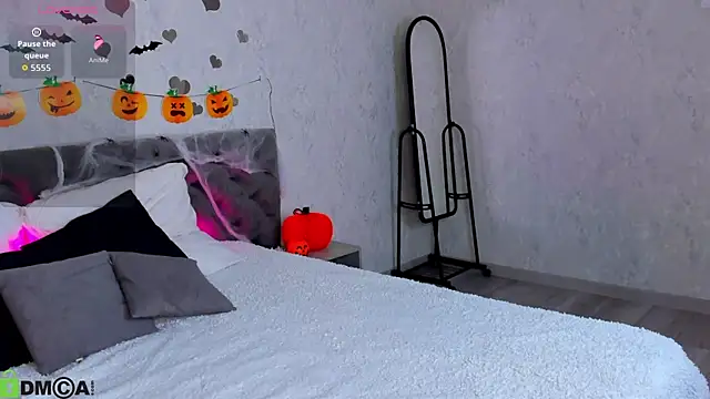 Blossom Sonya online show from 30, 10, 2025