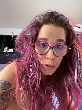 MagdalenaMedusa online show from 31, 10, 2025