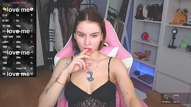 Snapshot of doll_barbieee chatting on 12, 7, 2026 doll barbieee online show from 12, 7, 2026
