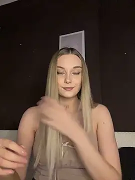 Snapshot of Alisa_Rise chatting on 21, 2, 2025 Alisa Rise online show from 21, 2, 2025