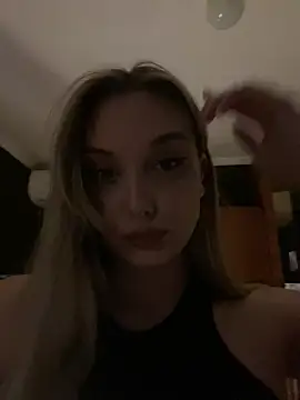 Snapshot of Alisa_Rise chatting on 27, 12, 2024 Alisa Rise online show from 27, 12, 2024