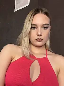 Snapshot of Alisa_Rise chatting on 5, 10, 2025 Alisa Rise online show from 5, 10, 2025