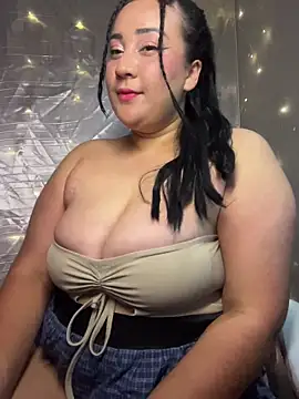 Snapshot of alexxaa96 chatting on 4, 11, 2025 alexxaa96 online show from 4, 11, 2025