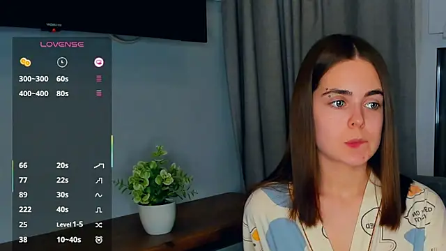 Snapshot of JulianaHaith chatting on 10, 3, 2025 JulianaHaith online show from 10, 3, 2025