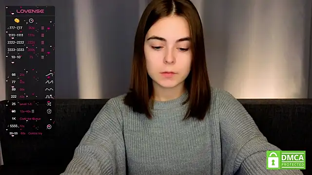 Snapshot of JulianaHaith chatting on 11, 1, 2025 JulianaHaith online show from 11, 1, 2025