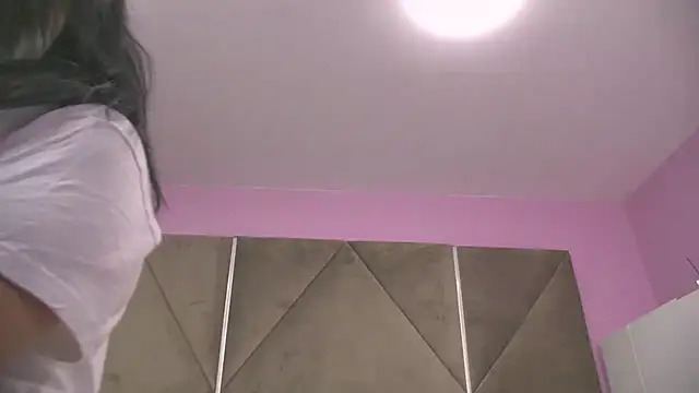 ElyzaIbarra online show from 1, 11, 2025