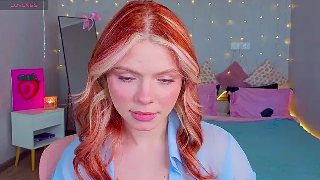 Red  Candy online show from 12, 2, 2026