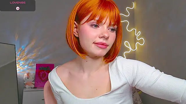 Red  Candy online show from 25, 2, 2025